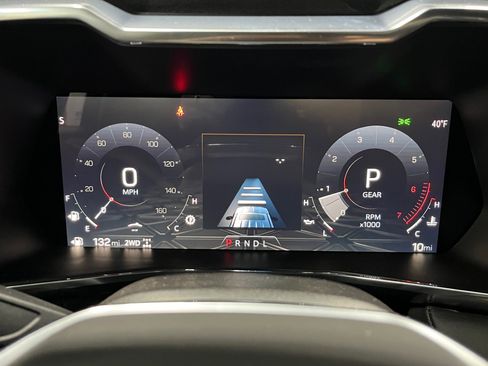 New 2026 GMC Canyon Elevation w/ Convenience Package image 15