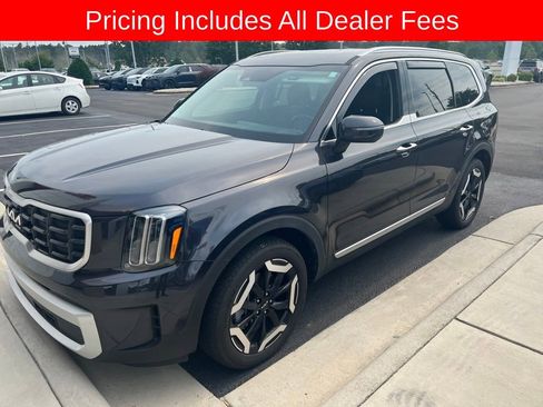 Used 2025 Kia Telluride S FWD image 1