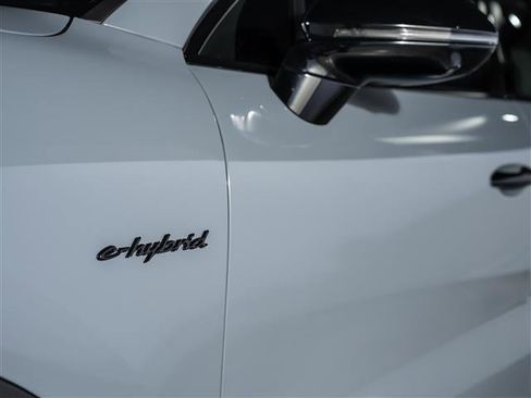 Certified 2026 Porsche Cayenne S image 17