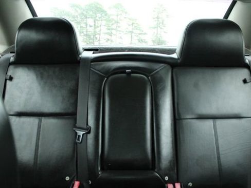 Used 2016 Chevrolet Impala LTZ FWD image 16