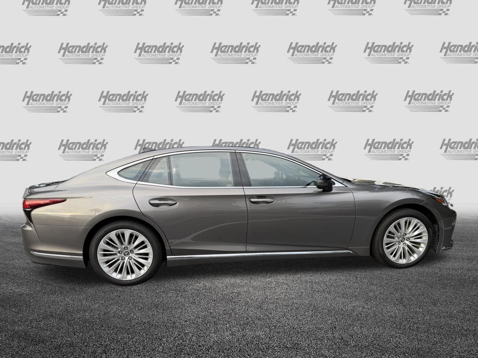 Used 2022 Lexus LS 500 w/ Interior Upgrade Package RWD image 10