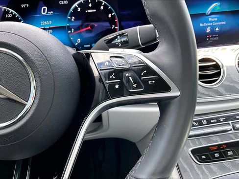 Used 2021 Mercedes-Benz E 450 4MATIC Sedan image 23
