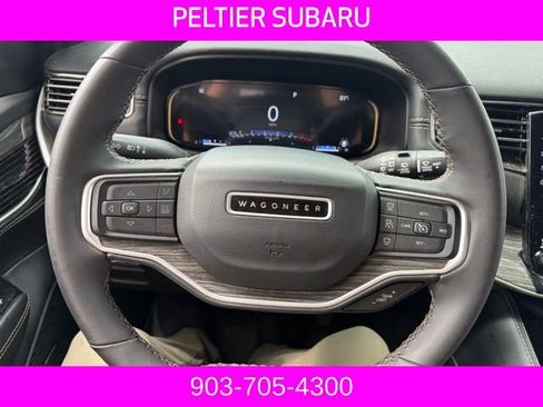 Used 2022 Jeep Wagoneer Series II image 12