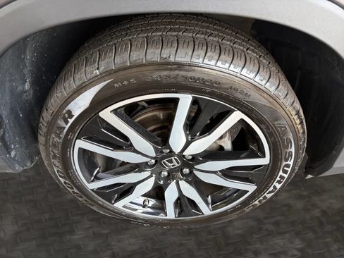 Used 2019 Honda Pilot Elite image 40