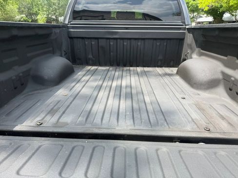 Used 2016 Toyota Tundra SR5 w/ SR5 Upgrade Package AWD/4WD image 14