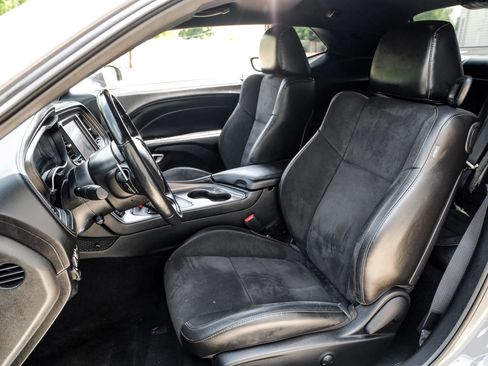 Used 2023 Dodge Challenger R/T w/ Plus Package RWD image 27