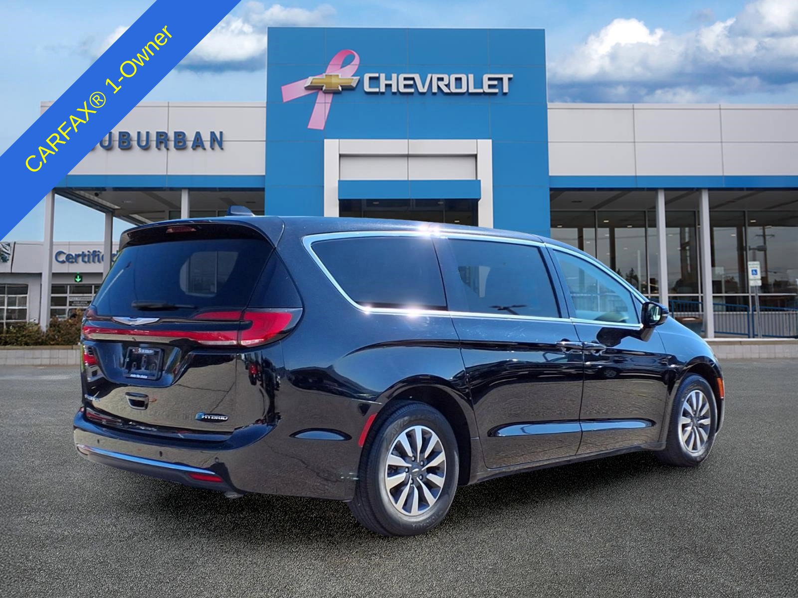 Used 2024 Chrysler Pacifica Limited FWD image 6