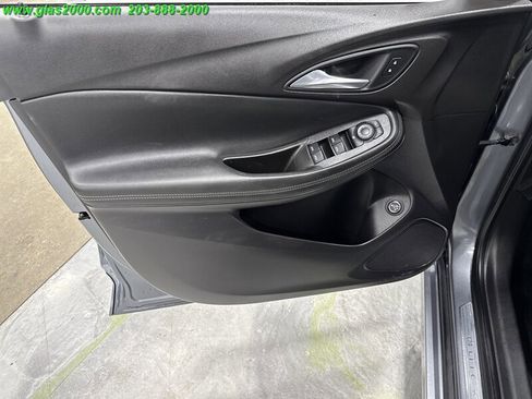 Used 2021 Buick Encore GX Select w/ Experience Buick Package image 25