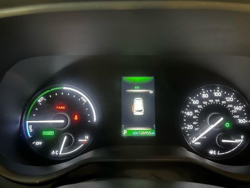 Used 2022 Toyota Sienna LE image 21