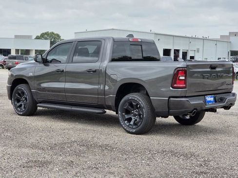 New 2026 RAM 1500 Express AWD/4WD image 4