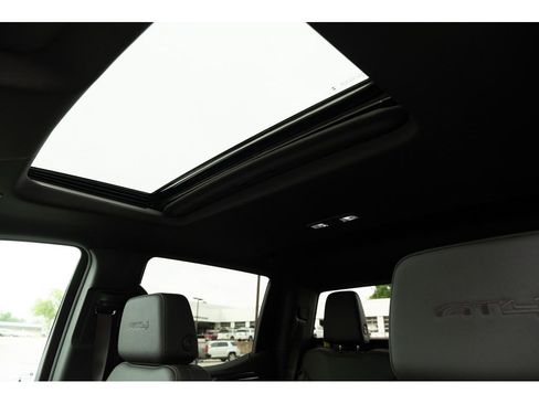 New 2026 GMC Sierra 1500 AT4 w/ AT4 Premium Package AWD/4WD image 16