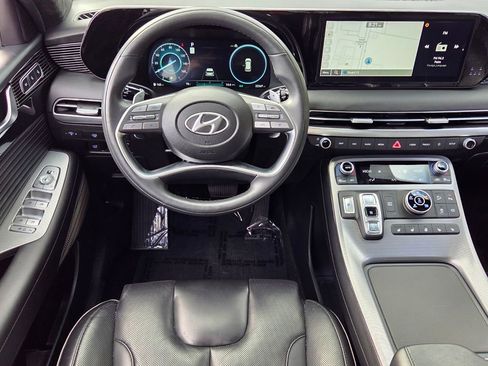 Used 2024 Hyundai Palisade Calligraphy image 11