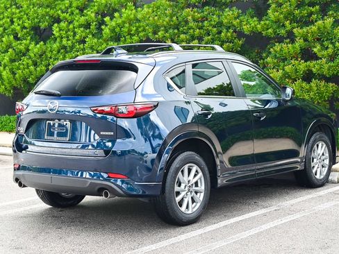 Certified 2024 MAZDA CX-5 AWD 2.5 S w/ Preferred Package image 4