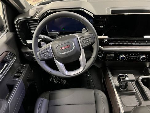 New 2026 GMC Sierra 1500 SLT w/ SLT Premium Plus Package image 10