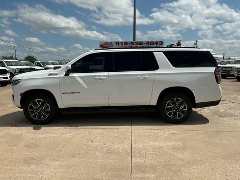 Used 2021 Chevrolet Suburban Z71 AWD/4WD image 1