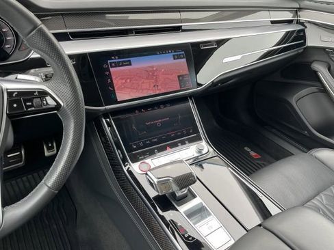 Used 2023 Audi S8 AWD/4WD image 32