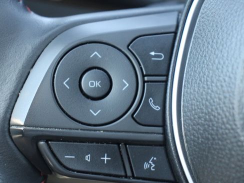 Used 2025 Toyota Corolla Cross AWD Hybrid w/ Moonroof Package image 22