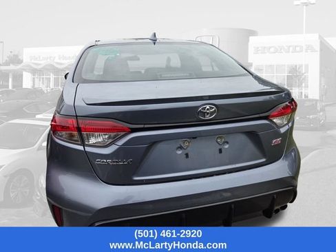 Used 2024 Toyota Corolla SE FWD image 3