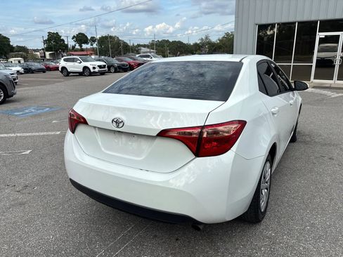 Used 2019 Toyota Corolla LE FWD image 9