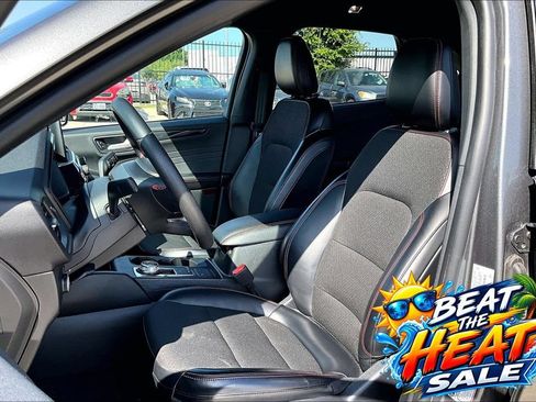 Used 2025 Ford Escape ST-Line FWD image 28