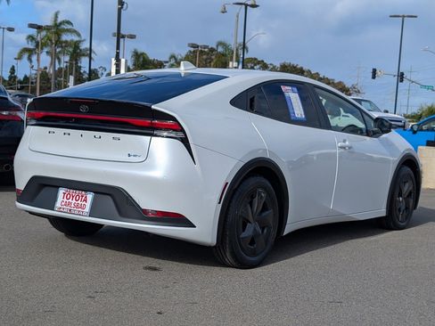 Used 2023 Toyota Prius LE image 13