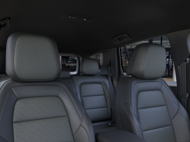 New 2027 Chevrolet Equinox LT w/ Convenience Package II FWD image 24