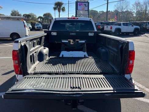 Used 2013 Chevrolet Silverado 3500 LT w/ Convenience Package image 17