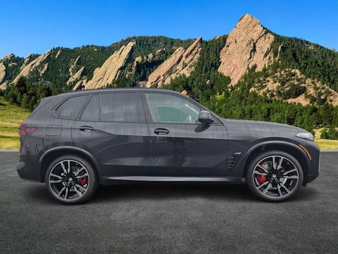 Used 2025 BMW X5 xDrive40i w/ M Sport Package AWD/4WD image 4