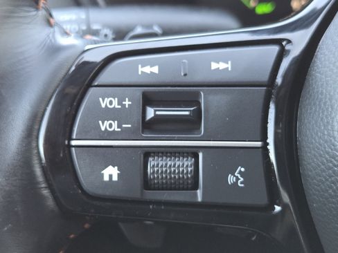 Used 2025 Honda CR-V Sport Touring image 13