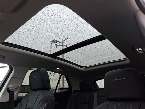 New 2026 Buick Envision Avenir image 15