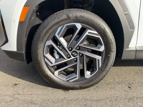 New 2026 Hyundai Tucson Limited image 11