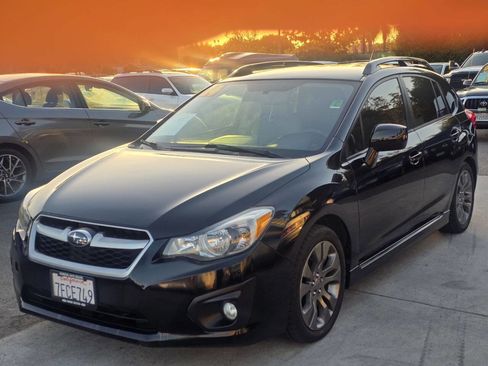 Used 2014 Subaru Impreza 2.0i Sport Premium w/ Popular Package #1 AWD/4WD image 4