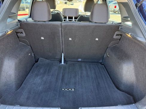 Used 2025 Nissan Kicks S image 17