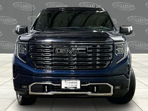 Used 2023 GMC Sierra 1500 Denali Ultimate image 2
