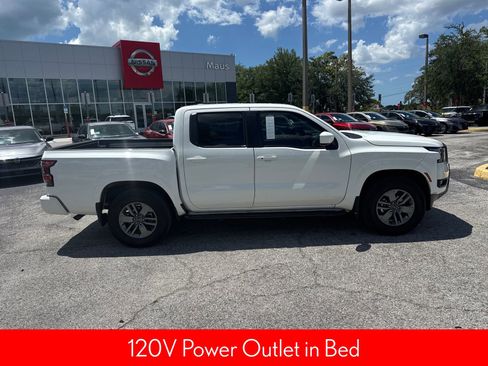 Certified 2025 Nissan Frontier SV w/ SV Convenience Package RWD image 4