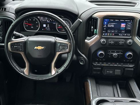 Used 2023 Chevrolet Silverado 2500 High Country image 14