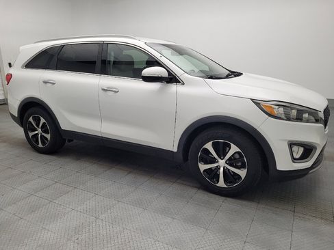 Used 2016 Kia Sorento EX FWD image 11