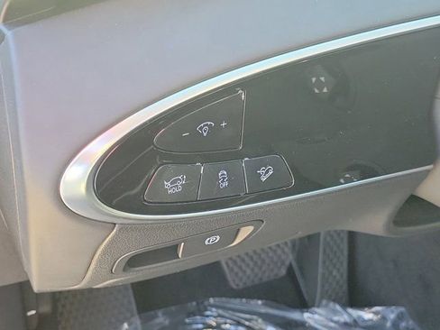 Used 2026 Genesis GV70 2.5T Select image 20