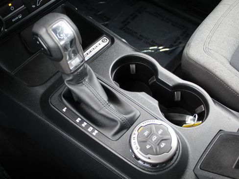 Used 2021 Ford Bronco 2-Door w/ Sasquatch Package image 28