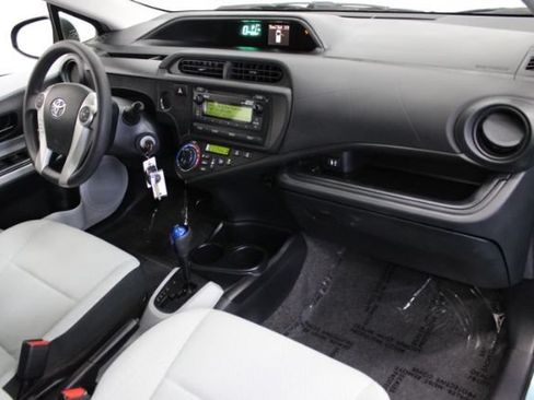 Used 2013 Toyota Prius C One FWD image 23