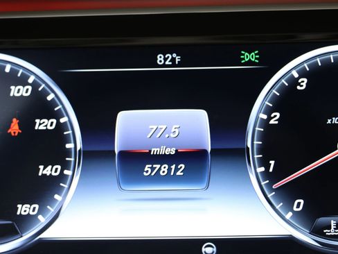 Used 2016 Mercedes-Benz Maybach S 600 image 31