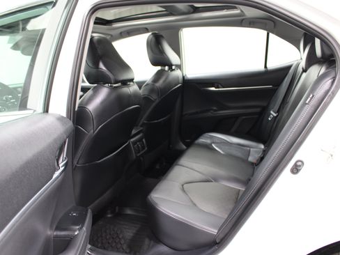 Used 2020 Toyota Camry XSE w/ 4 Season Floor Mat Package FWD image 19