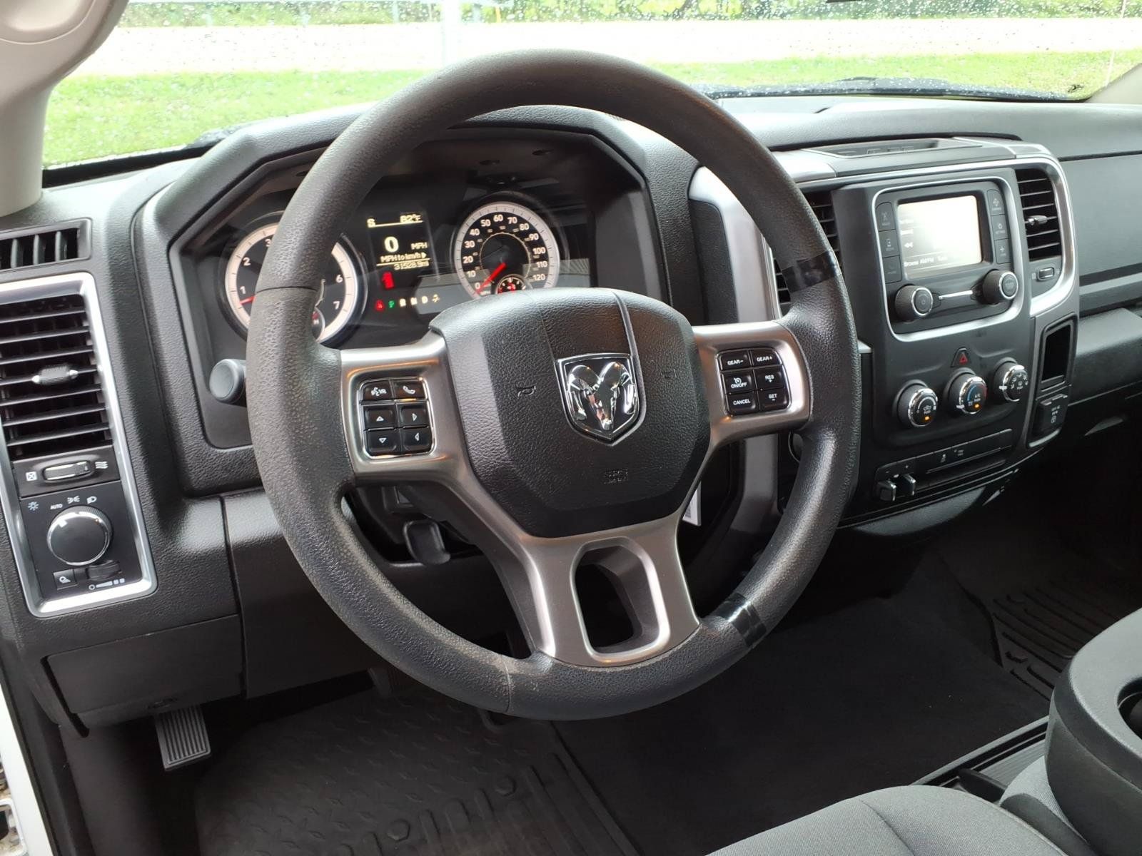 Used 2023 RAM 1500 Classic SLT w/ Protection Group AWD/4WD image 6