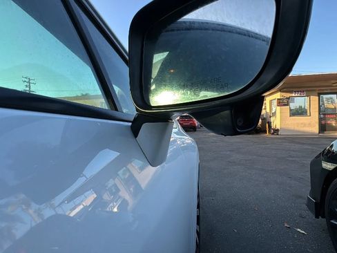 Used 2015 Honda Civic EX-L image 17