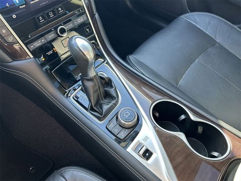 Used 2017 INFINITI Q50 3.0t Premium w/ Driver Assistance Package image 22