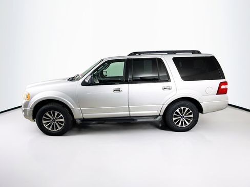 Used 2017 Ford Expedition XLT w/ Equipment Group 202A image 7