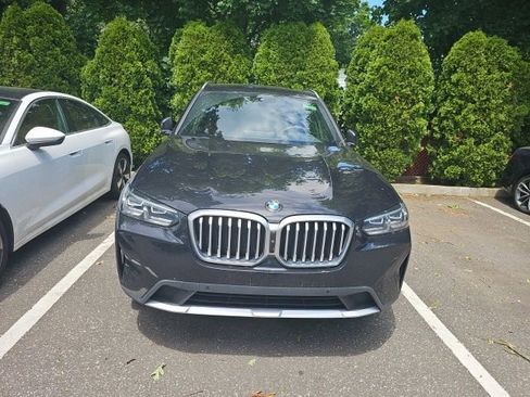 Used 2023 BMW X3 xDrive30i w/ Premium Package AWD/4WD image 2