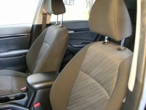 Used 2024 Kia Seltos LX image 17