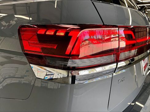 New 2026 Volkswagen Atlas SE image 25