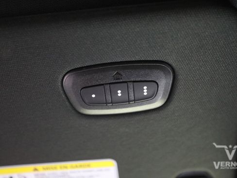 New 2026 RAM 1500 SLT Lonestar Crew Cab 4x4 image 28